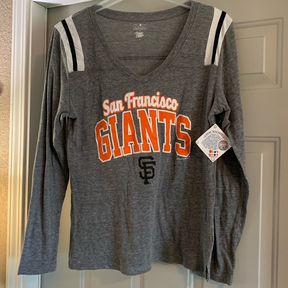 Woman’s SF Giants Tee